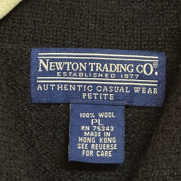 Newton Trading Co. Authentic Casual Wear Black Wool Sweater Cardigan Floral PL - Picture 4 of 8